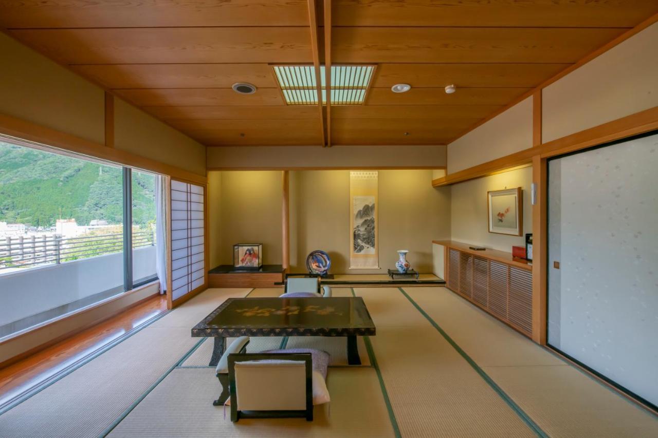 Kinugawa Grand Hotel Yumenotoki Nikko Exteriör bild